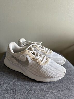 Nike White and Light Gray Mesh Trainers